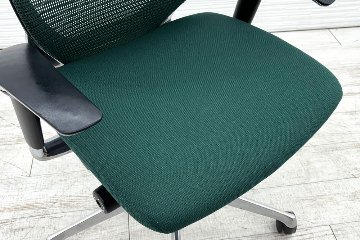 バロンチェア 中古 オカムラ OKAMURA Baron 可動肘 ハイバック ポリッシュフレーム 中古オフィス家具 座クッションの画像