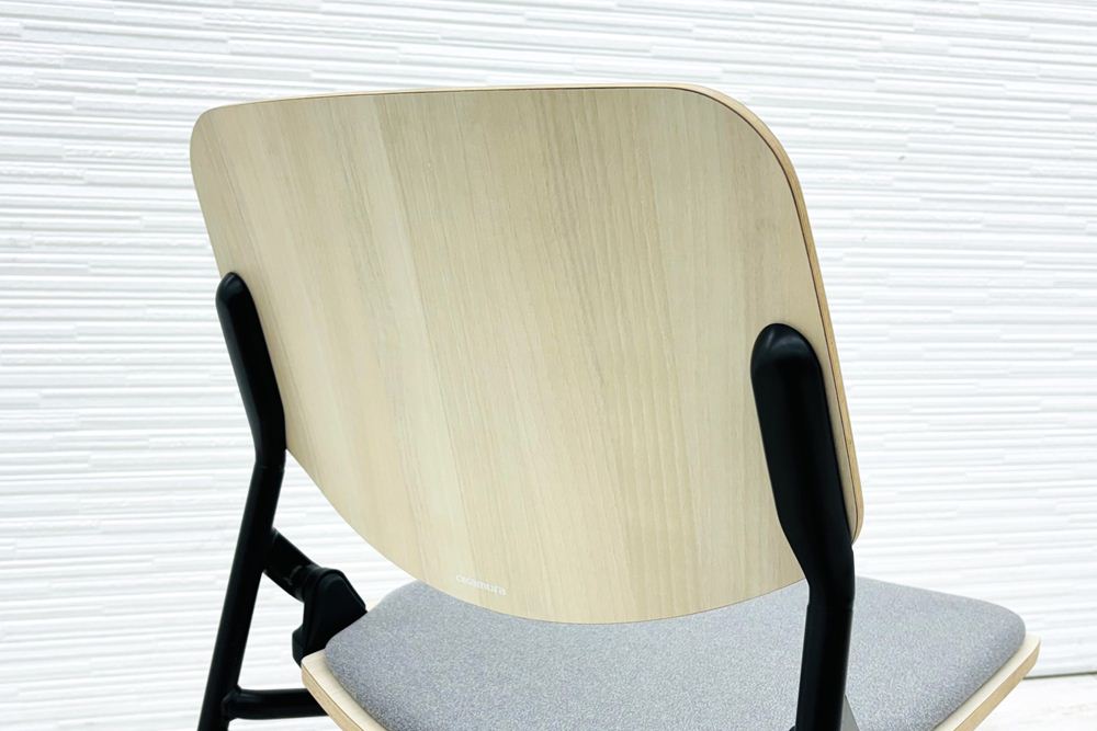 オカムラ ライブス ネスティングチェア 中古 Lives Nesting Chair ミーティングチェア 会議椅子 中古オフィス家具 グレーの画像