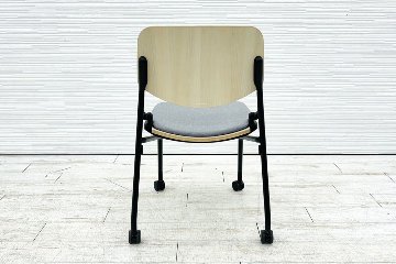 オカムラ ライブス ネスティングチェア 中古 Lives Nesting Chair ミーティングチェア 会議椅子 中古オフィス家具 グレーの画像