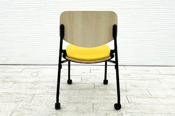 オカムラ ライブス ネスティングチェア 中古 Lives Nesting Chair ミーティングチェア 会議椅子 中古オフィス家具 イエローの画像
