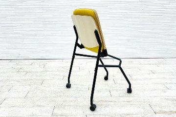 オカムラ ライブス ネスティングチェア 中古 Lives Nesting Chair ミーティングチェア 会議椅子 中古オフィス家具 イエローの画像