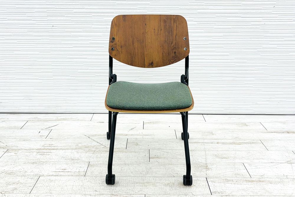 オカムラ ライブス ネスティングチェア 中古 Lives Nesting Chair ミーティングチェア 会議椅子 中古オフィス家具 ダークグリーンの画像