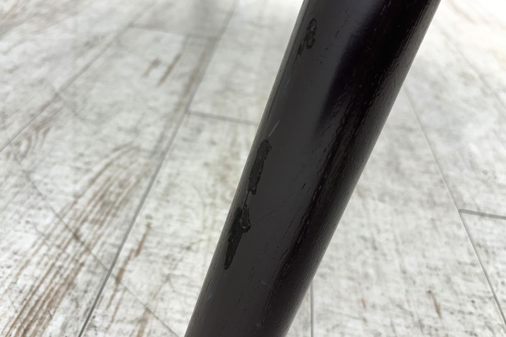 デフォルム プライバシーチェア 中古 ラウンジチェア Pod PET Felt Privacy Chair 中古オフィス家具 フレーム/ブラウン クッション/ブラウンの画像