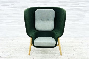 デフォルム プライバシーチェア 中古 ラウンジチェア Pod PET Felt Privacy Chair 中古オフィス家具 フレーム/グリーン クッション/グレーの画像