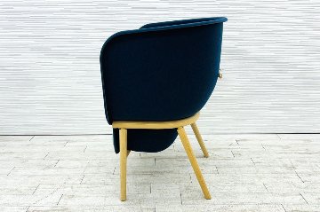 デフォルム プライバシーチェア 中古 ラウンジチェア Pod PET Felt Privacy Chair 中古オフィス家具 フレーム/ブルー クッション/グレーの画像