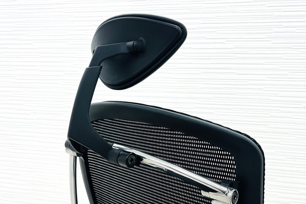 オカムラ コンテッサチェア 中古 OKAMURA Contessa ヘッドレスト付 ポリッシュフレーム クッション 中古オフィス家具 ブラックの画像