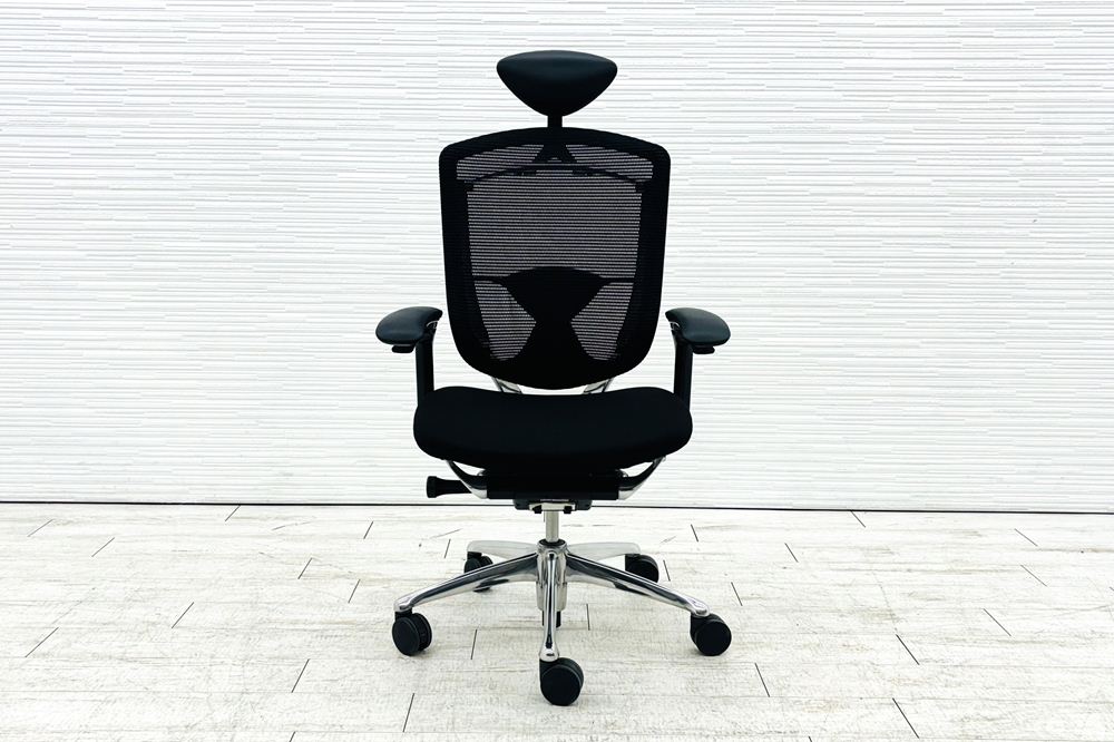 オカムラ コンテッサチェア 中古 OKAMURA Contessa ヘッドレスト付 ポリッシュフレーム クッション 中古オフィス家具 ブラックの画像