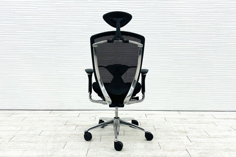 オカムラ コンテッサチェア 中古 OKAMURA Contessa ヘッドレスト付 ポリッシュフレーム クッション 中古オフィス家具 ブラックの画像