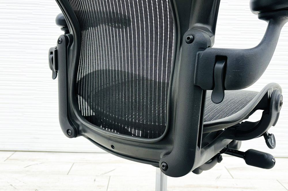 アーロンチェア 中古 Bサイズ ライト 【前傾チルト無し】 アーロン ハーマンミラー Aeron Chairs Herman Miller 中古オフィス家具の画像