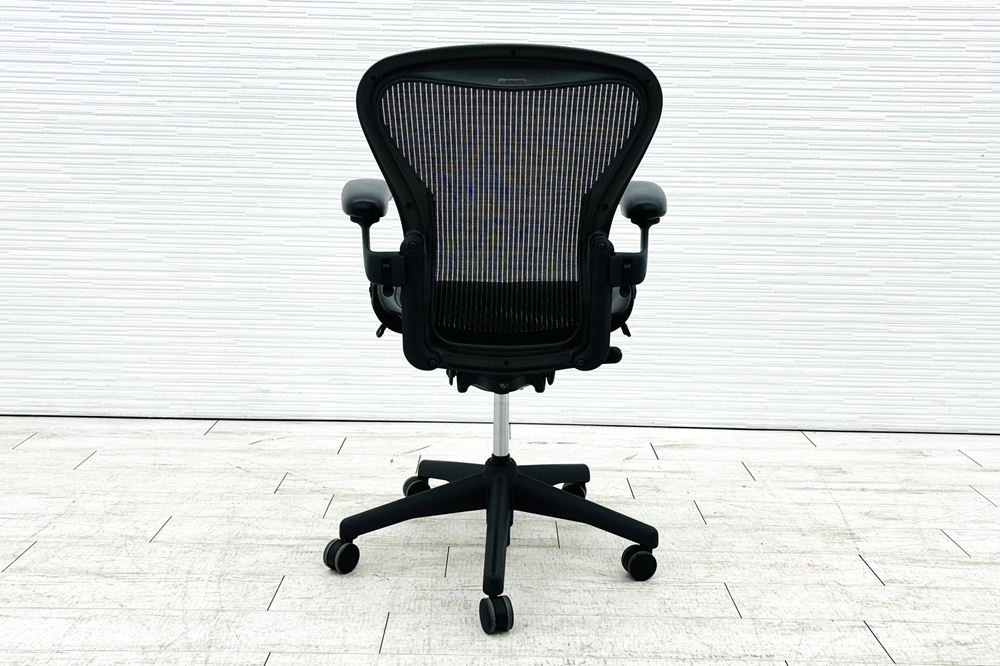アーロンチェア 中古 Bサイズ ライト 【前傾チルト無し】 アーロン ハーマンミラー Aeron Chairs Herman Miller 中古オフィス家具の画像