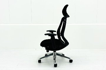 オカムラ シルフィーチェア 中古 2019年製 エクストラハイバック ヘッドレスト付 可動肘 OKAMURA Sylphy 中古オフィス家具 ブラックの画像