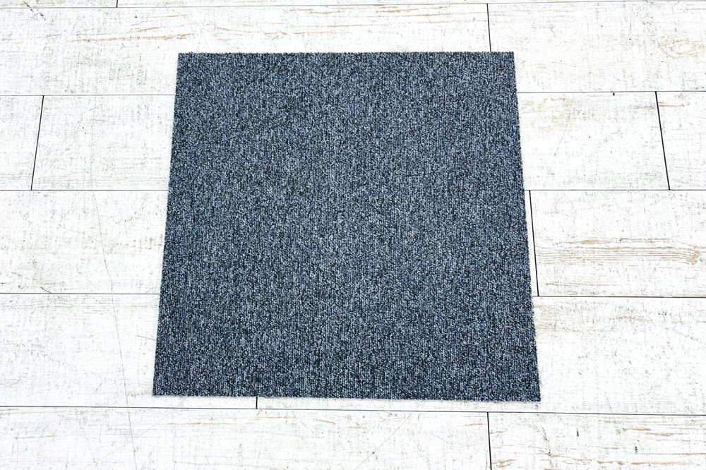 中古 タイルカーペット 東リ 大量 50枚セット 中古カーペット マット 中古オフィス家具 【NO.５５】の画像