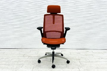 オカムラ フィノラチェア 中古 2020年製 エクストラハイバック 可動肘 メッシュ 中古オフィス家具 OKAMURA Finora C78BBR-F1F8 オレンジの画像