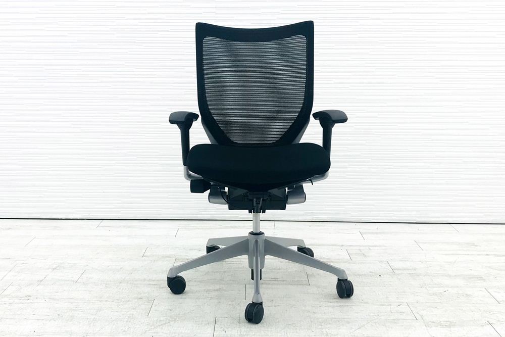 バロンチェア オカムラ 中古 ローバック OKAMURA Baron シルバーフレーム メッシュ 可動肘 中古オフィス家具 ブラックの画像