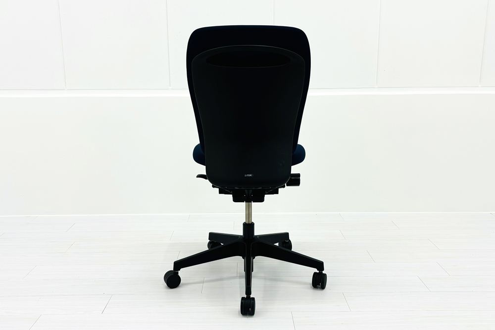 イトーキ フルゴチェア 中古 2021年製 fulgo 肘無 ハイバック 事務椅子 ITOKI 中古オフィス家具 ネイビーブルーの画像