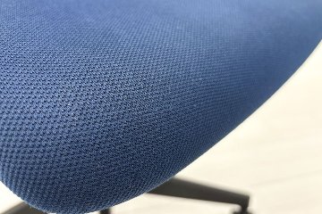 イトーキ フルゴチェア 中古 2021年製 fulgo 肘無 ハイバック 事務椅子 ITOKI 中古オフィス家具 ネイビーブルーの画像
