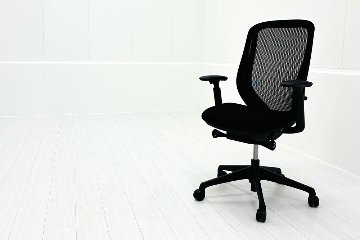 2014年製　オカムラ　シルフィー　ハイバック　固定肘　ブラック　オフィスチェア オカムラ シルフィーチェア ハイバック ブラック | 中古オフィス