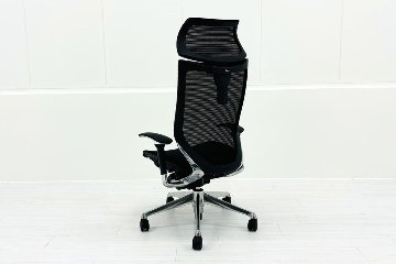 バロンチェア 中古 オカムラ エクストラハイバック メッシュ 可動肘 高機能チェア 中古オフィス家具 可動ヘッドレスト ブラックの画像