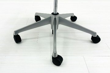 中古 バロンチェア オカムラ OKAMURA Baron 中古オフィス家具 ハイバック 可動肘 ブラックの画像