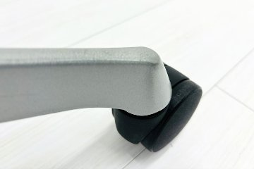 中古 バロンチェア オカムラ OKAMURA Baron 中古オフィス家具 ハイバック 可動肘 ブラックの画像