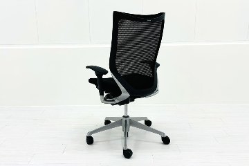 中古 バロンチェア オカムラ OKAMURA Baron 中古オフィス家具 ハイバック 可動肘 ブラックの画像