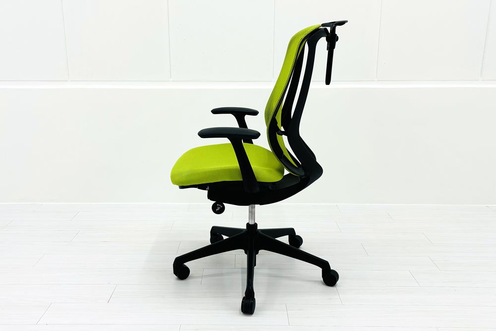 オカムラ シルフィーチェア 中古 2016年製 ハイバック 固定肘 OKAMURA Sylphy 中古オフィス家具 ライムグリーン C646XR-FMP5の画像