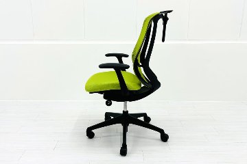 オカムラ シルフィーチェア 中古 2016年製 ハイバック 固定肘 OKAMURA Sylphy 中古オフィス家具 ライムグリーン C646XR-FMP5の画像