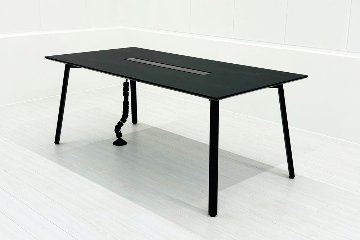 コクヨ サイビ SAIBI 小型会議テーブル 会議机 ミーティングテーブル 中古 2022年製 幅1800 中古オフィス家具 1800/900/720の画像