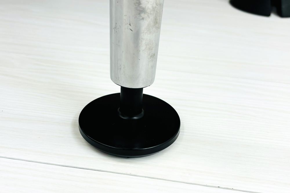 コクヨ サイビ SAIBI ブーメランデスク 中古 3段ワゴン付 120° 幅1200 中古オフィス家具 1200/740/720の画像