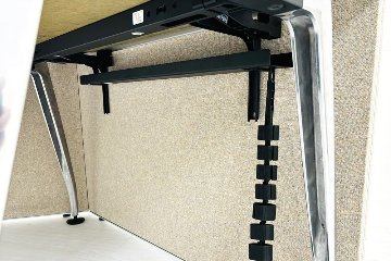 コクヨ サイビ SAIBI ブーメランデスク 中古 3段ワゴン付 120° 幅1200 中古オフィス家具 1200/740/720の画像