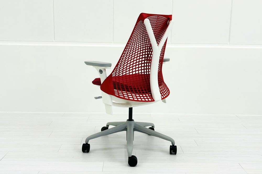 【未開封未使用品】 ハーマンミラー セイルチェア ミドルバック フルアジャスタブルアーム 可動肘 レッド 中古 Herman Miller SAYL Chair 中古オフィス家具の画像