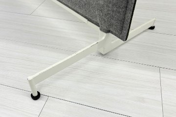オカムラ ライブス パネル パーテーション 中古 間地切り OKAMURA Lives Panel 中古オフィス家具 グリーン/ライトグレー 900/420/1460の画像