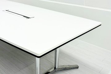 オカムラ ラティオ 中古 幅3200 大型会議テーブル RATIO ミーティングテーブル 舟形天板 中古オフィス家具 3200/1200/720の画像