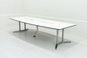 オカムラ ラティオ 中古 大型会議テーブル 幅3200 RATIO ミーティングテーブル 舟形天板 中古オフィス家具 3200/1200/720の画像