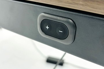 中古 電動机 オカムラ スイフト クアトロ Swift IV 昇降テーブル 幅1800 ミーティングテーブル 中古オフィス家具 1800/900/700～1150の画像