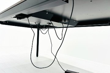 中古 電動机 オカムラ スイフト クアトロ Swift IV 昇降テーブル 幅1800 ミーティングテーブル 中古オフィス家具 1800/900/700～1150の画像