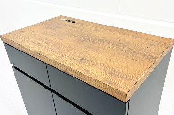 オカムラ アルトピアッツァ キッチンキャビネット カフェキャビネット 中古 幅900 電源コンセント付き 中古オフィス家具 ブラック 900/520/890の画像