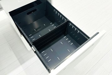 【4台セット】 コクヨ is 中古 両袖デスク 両袖机 中古事務机 中古オフィス家具 ホワイト 1400/650/720の画像