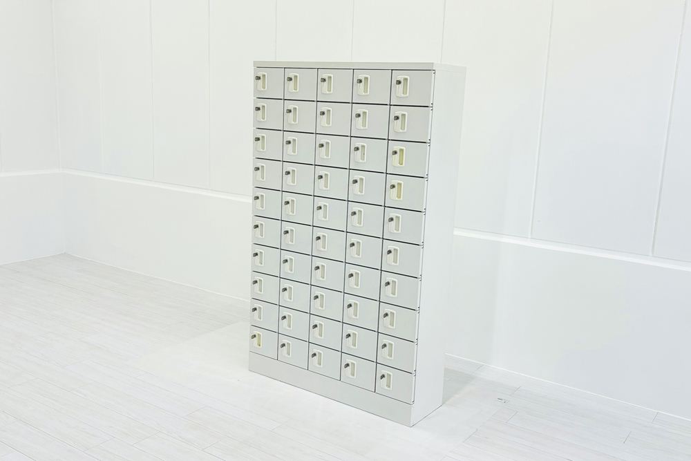 多人数用ロッカー | 中古オフィス家具専門店のオフィスアイデア