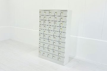 50人用 SEIKO 生興 小物入れロッカー 中古 貴重品ロッカー 貴重品保管庫 中古オフィス家具 1000/300/1600 シリンダー錠の画像