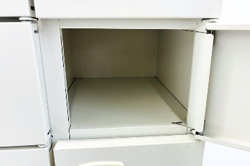 50人用 SEIKO 生興 小物入れロッカー 中古 貴重品ロッカー 貴重品保管庫 中古オフィス家具 1000/300/1600 シリンダー錠の画像