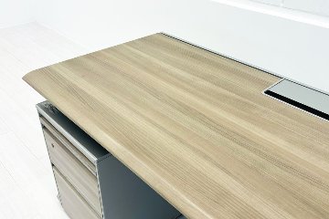 オカムラ プリシード PRECEDE 昇降デスク 中古 ワゴン付き エグゼクティブデスク 高級デスク 中古オフィス家具 1550/685/650～1250の画像