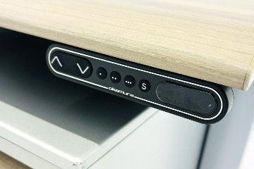 オカムラ プリシード PRECEDE 昇降デスク 中古 ワゴン付き エグゼクティブデスク 高級デスク 中古オフィス家具 1550/685/650～1250の画像