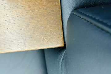 コクヨ リアクト 中古 応接セット レザー 応接家具 【4点セット】 応接ソファ 応接テーブル 応接ソファー 中古オフィス家具の画像