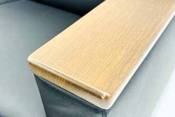 コクヨ リアクト 中古 応接セット レザー 応接家具 【4点セット】 応接ソファ 応接テーブル 応接ソファー 中古オフィス家具の画像