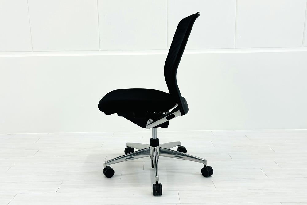 エトスチェア 中古 コクヨ フォスターエトス 肘無 事務椅子 座クッション 背メッシュ 中古オフィス家具 ブラックの画像