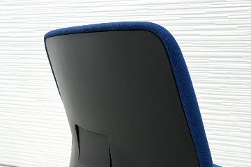 イトーキ トルテチェア 中古 肘無 ローバック ブルー 事務椅子 ITOKI 中古オフィス家具の画像