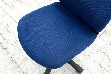 イトーキ トルテチェア 中古 肘無 ローバック ブルー 事務椅子 ITOKI 中古オフィス家具の画像