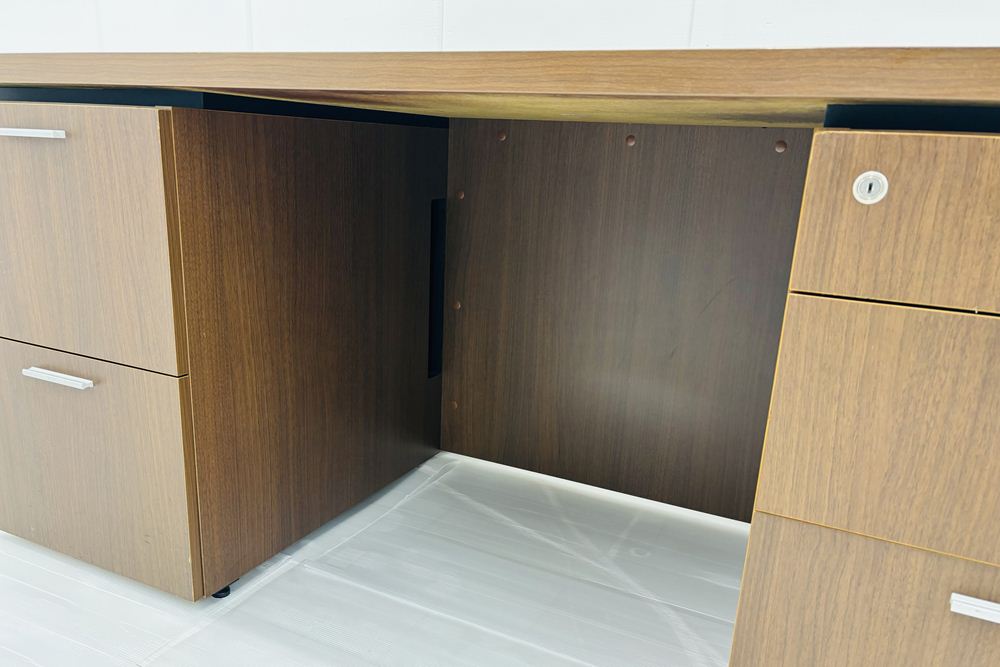 コクヨ 両袖机 幅1600 中古 役員デスク S370シリーズ 役員家具 マネージメントデスク 中古オフィス家具 1600/850/720の画像