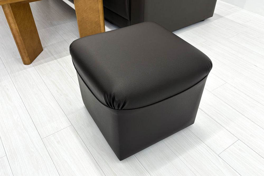 オカムラ 中古 プレビア 応接セット 【6点セット】 OKAMURA PREVIA 応接家具 レザー 応接ソファ 応接ソファー 中古オフィス家具の画像